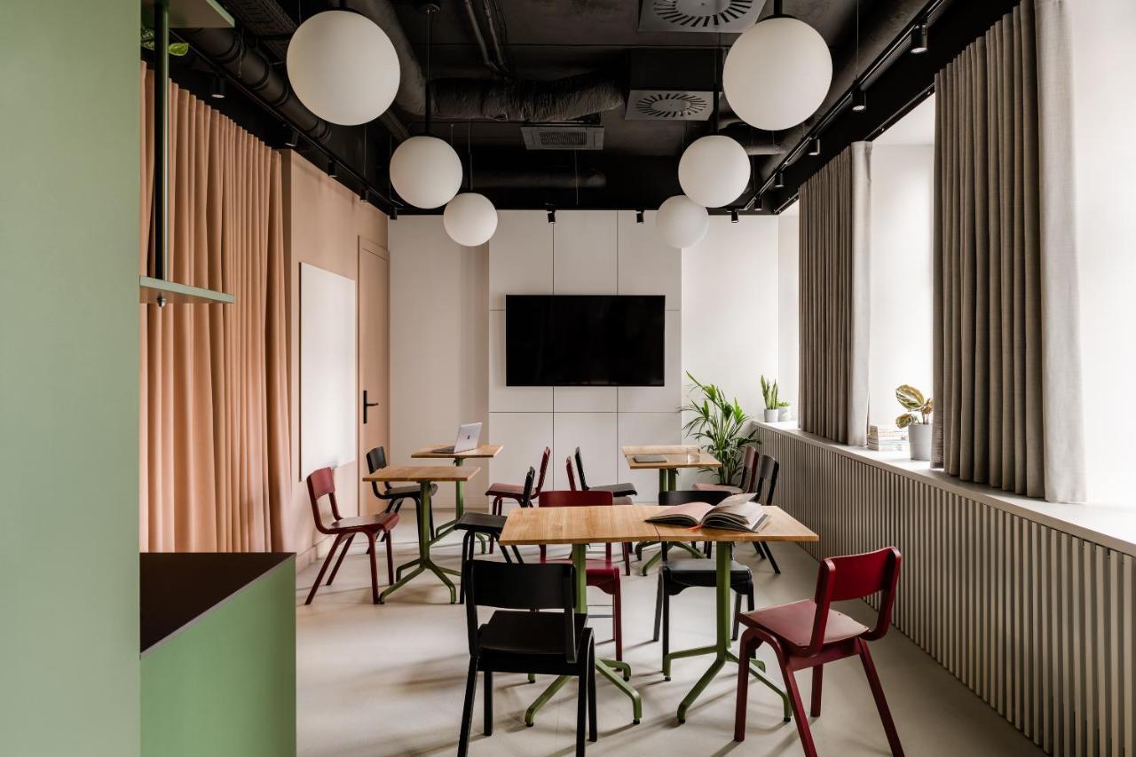 Plantonia Aparthotel Krasków Εξωτερικό φωτογραφία