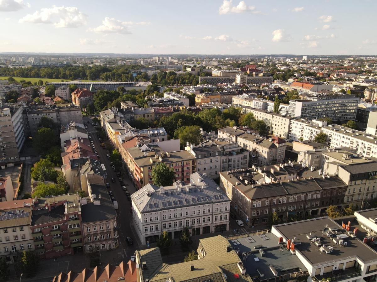 Plantonia Aparthotel Krasków Εξωτερικό φωτογραφία